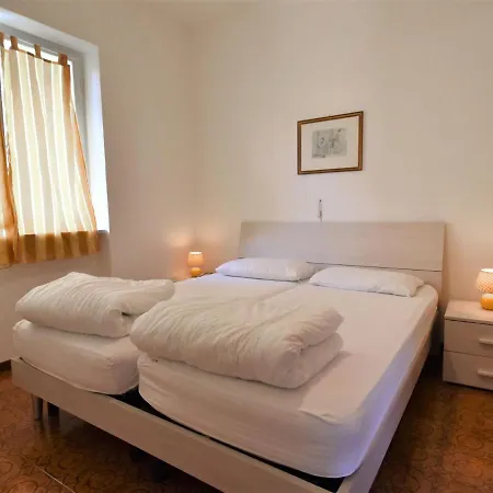 Holiday home Laura-5 By Interhome *